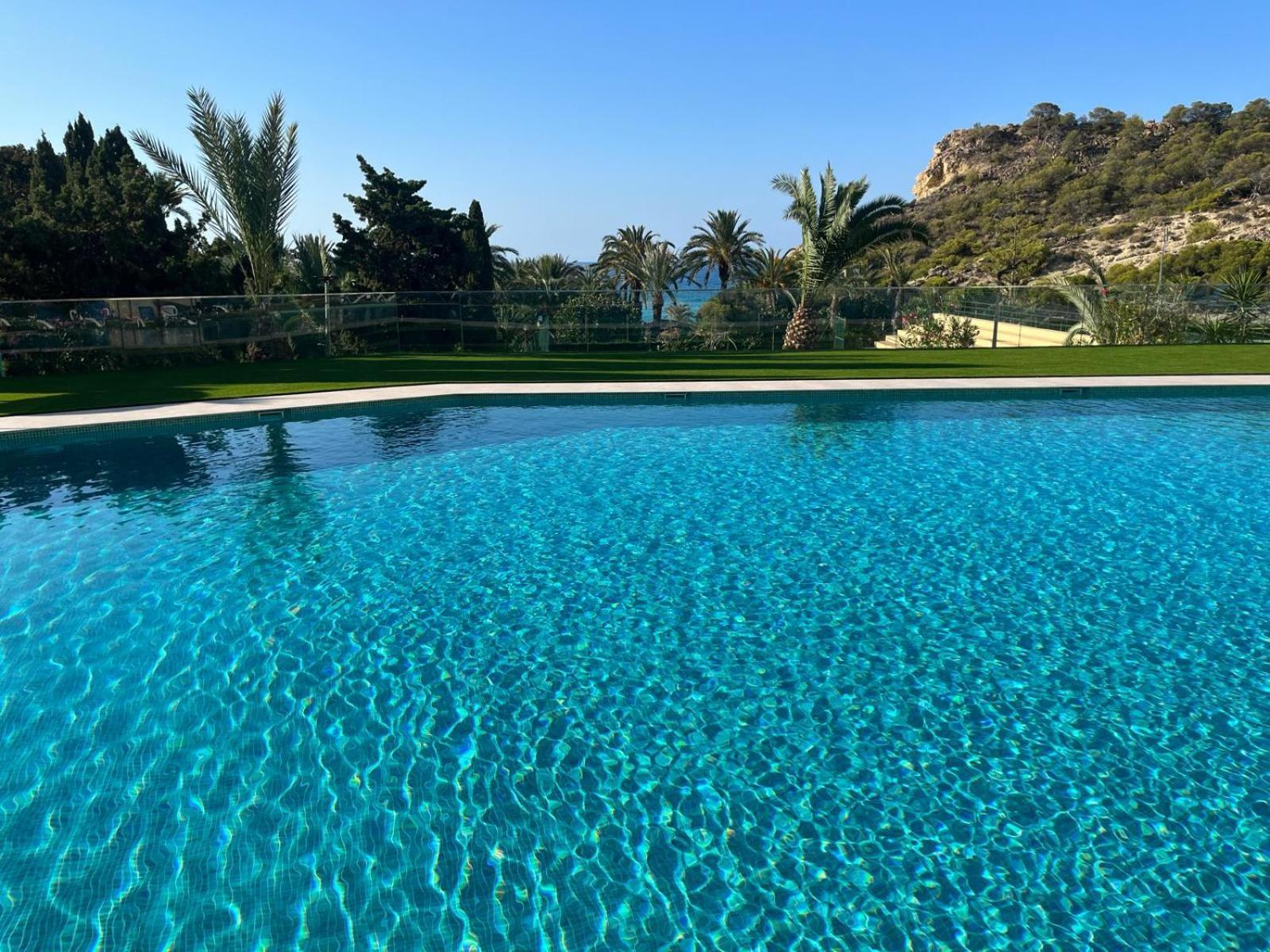 Modern Apartment Sea View With Private Jacuzzi Villajoyosa Zewnętrze zdjęcie